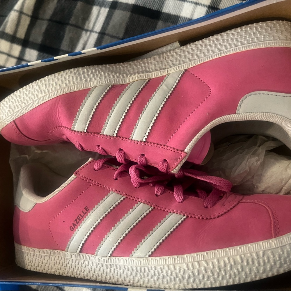 Adidas Gazelle Women's Pink and White Sneakers